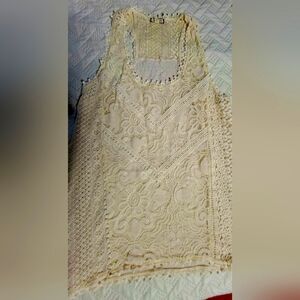 Cream Lace Sleeveless Top